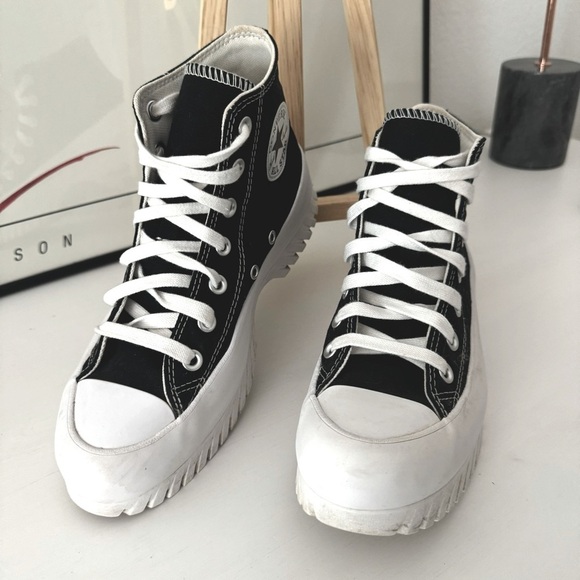 Converse Chuck Taylor All Star Lugged 2.0 High Top Black Canvas Size 7 - Picture 10 of 16